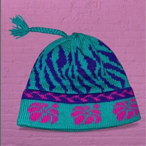 Vermont Originals 100% Wool Beanie Hat Tassel Lined Handcrafted Pink Green Mtns